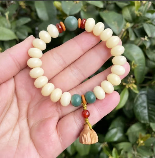Serenemyst Handmade Bodhi Root Jade Beads Lotus-Pod Pendant Harmony Mala Bracelet