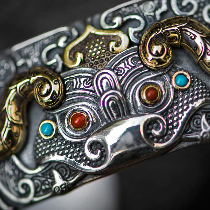 Serenemyst Handmade Silver Retro Domineering Carving Pixiu Bracelet