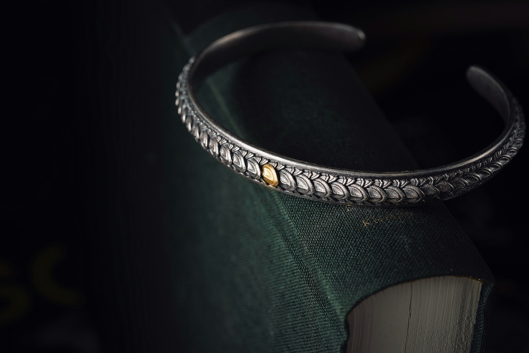 Spiritual Bracelets: Where Tradition Meets Modern Energy