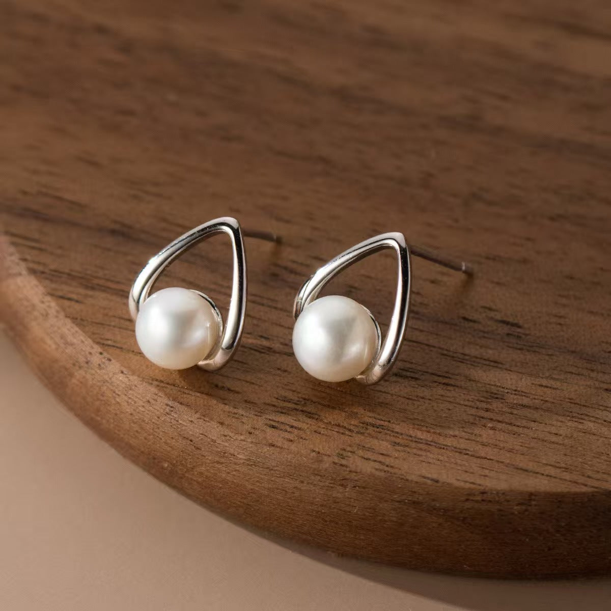 Serenemyst Natural White Pearl Silver Gold-Plated Healing Earrings