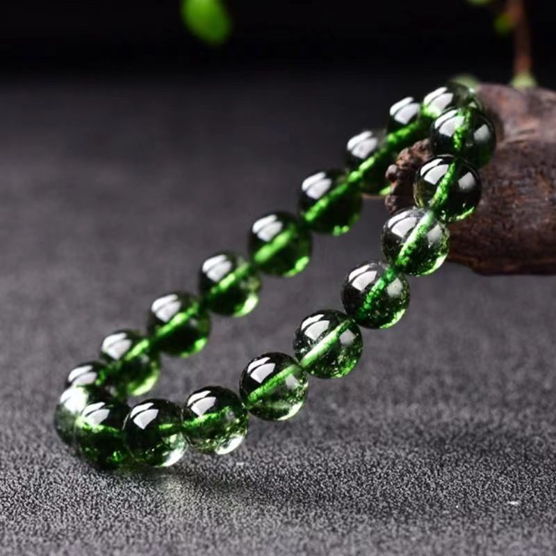 Serenemyst Natural Green Crystal Energy Cleansing Bracelet