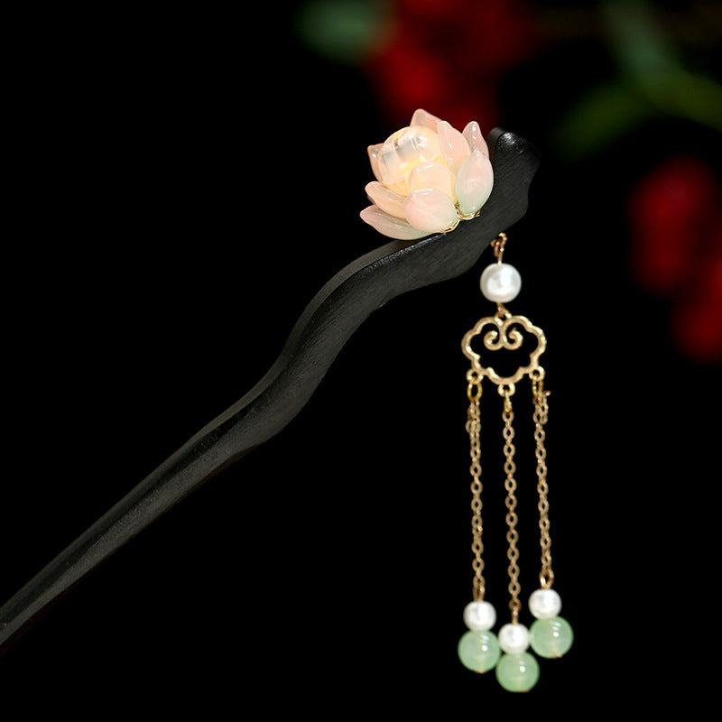 Serenemyst Classical Chinese Style Luminous Lotus Tassel Healing Hairpin
