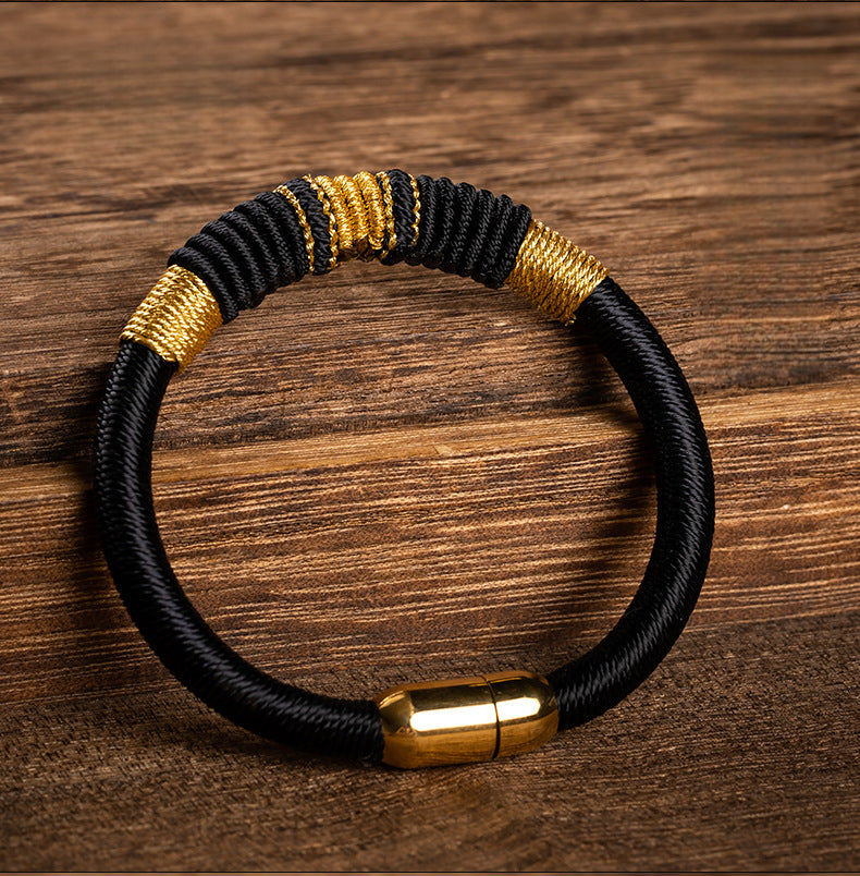 Serenemyst Handmade Red String Kasyapa Style Magnetic Buckle  Protection Bracelet