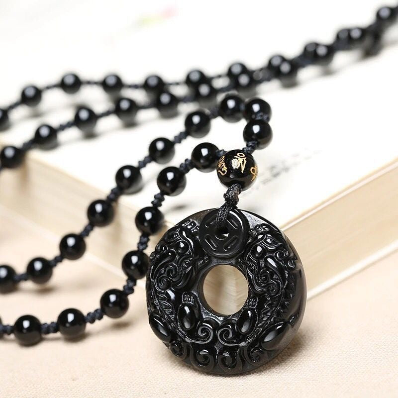 Serenemyst Obsidian Pixiu Round Button Pendant Necklace
